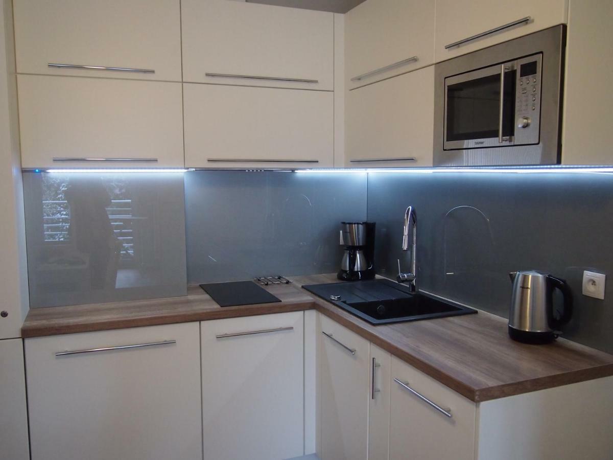 Blizej Gor Apartment ชเวียราโดว์-สโดรยจ์ ภายนอก รูปภาพ