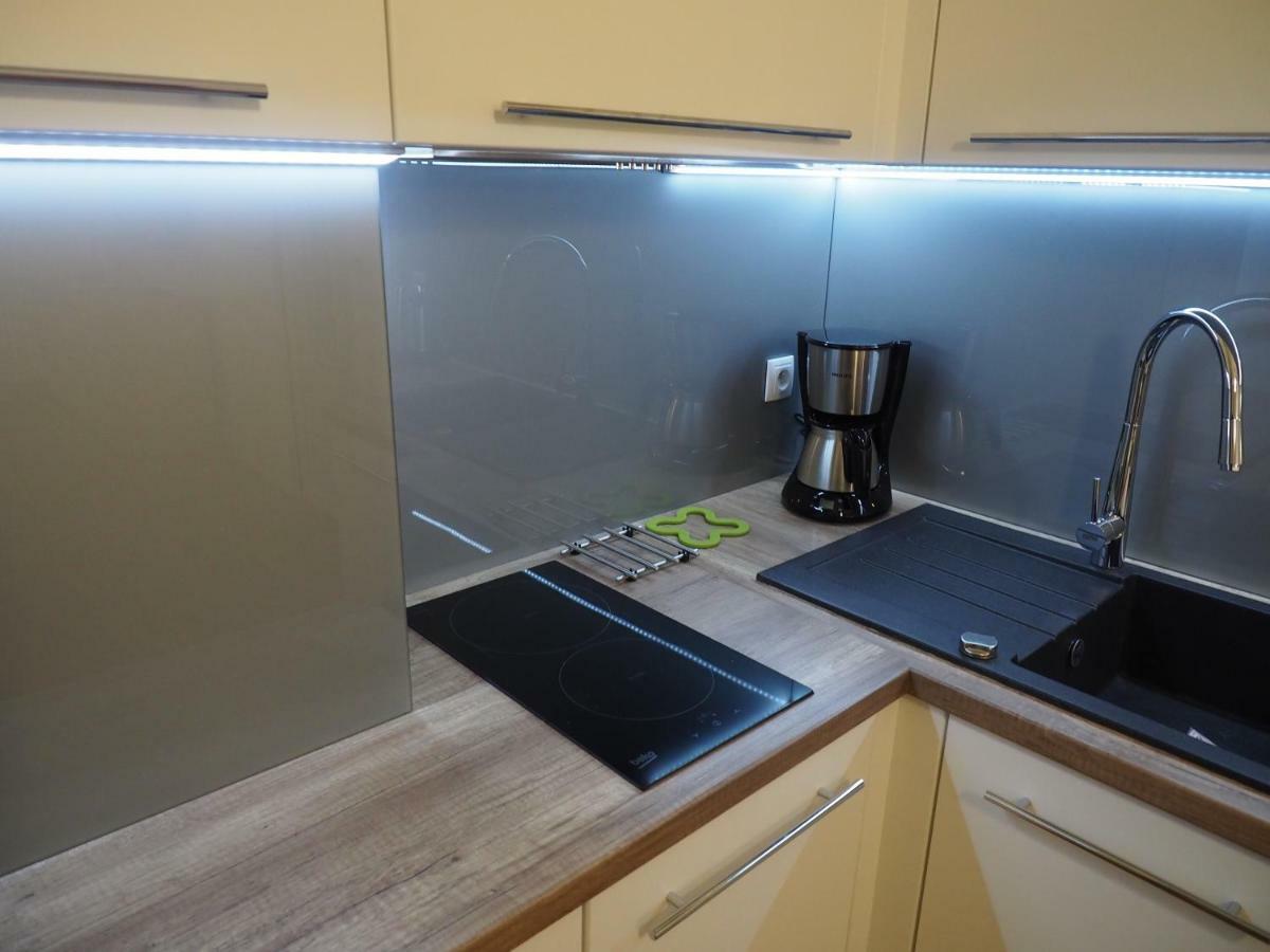 Blizej Gor Apartment ชเวียราโดว์-สโดรยจ์ ภายนอก รูปภาพ