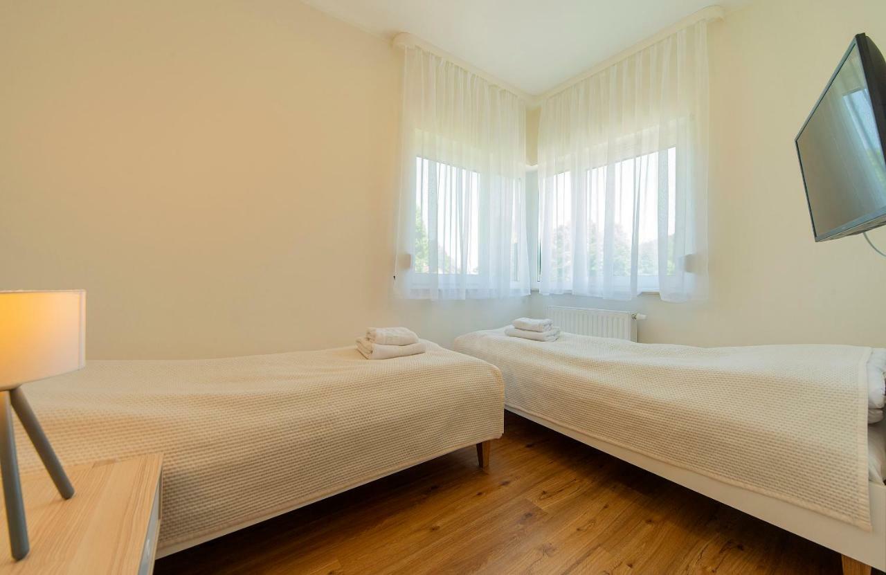 Blizej Gor Apartment ชเวียราโดว์-สโดรยจ์ ภายนอก รูปภาพ