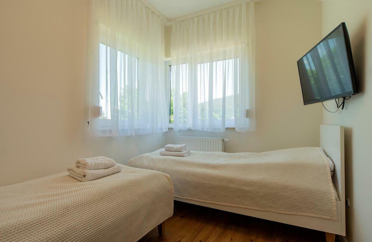 Blizej Gor Apartment ชเวียราโดว์-สโดรยจ์ ภายนอก รูปภาพ